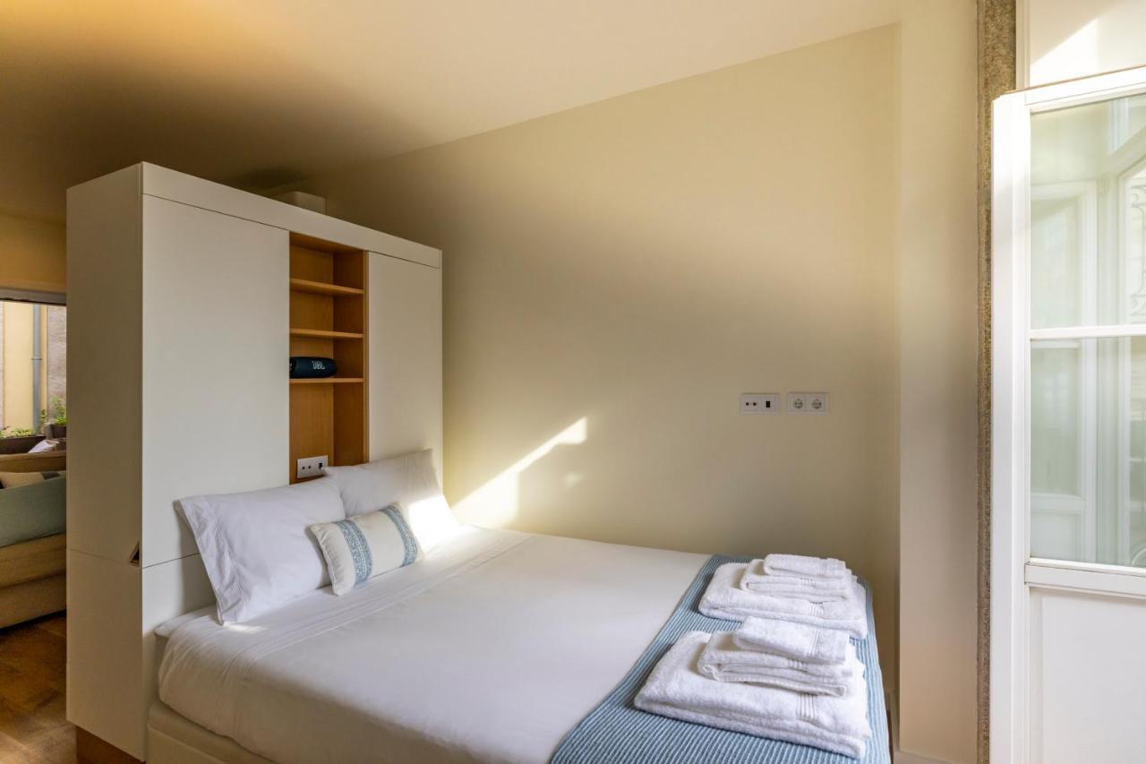 Bright Studio With Terrace Порту Екстер'єр фото